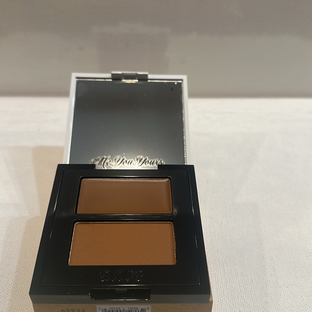 NIB GXVE PICK IT UP SMOKIN’ Cream Contour & Powder Bronzer Duo. - Picture 4 of 4